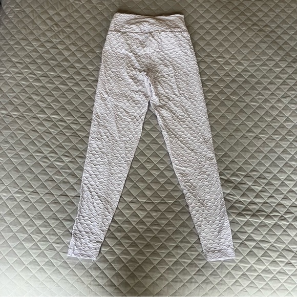 Coco On The Go Leggings and Capri Set - Picture 8 of 8